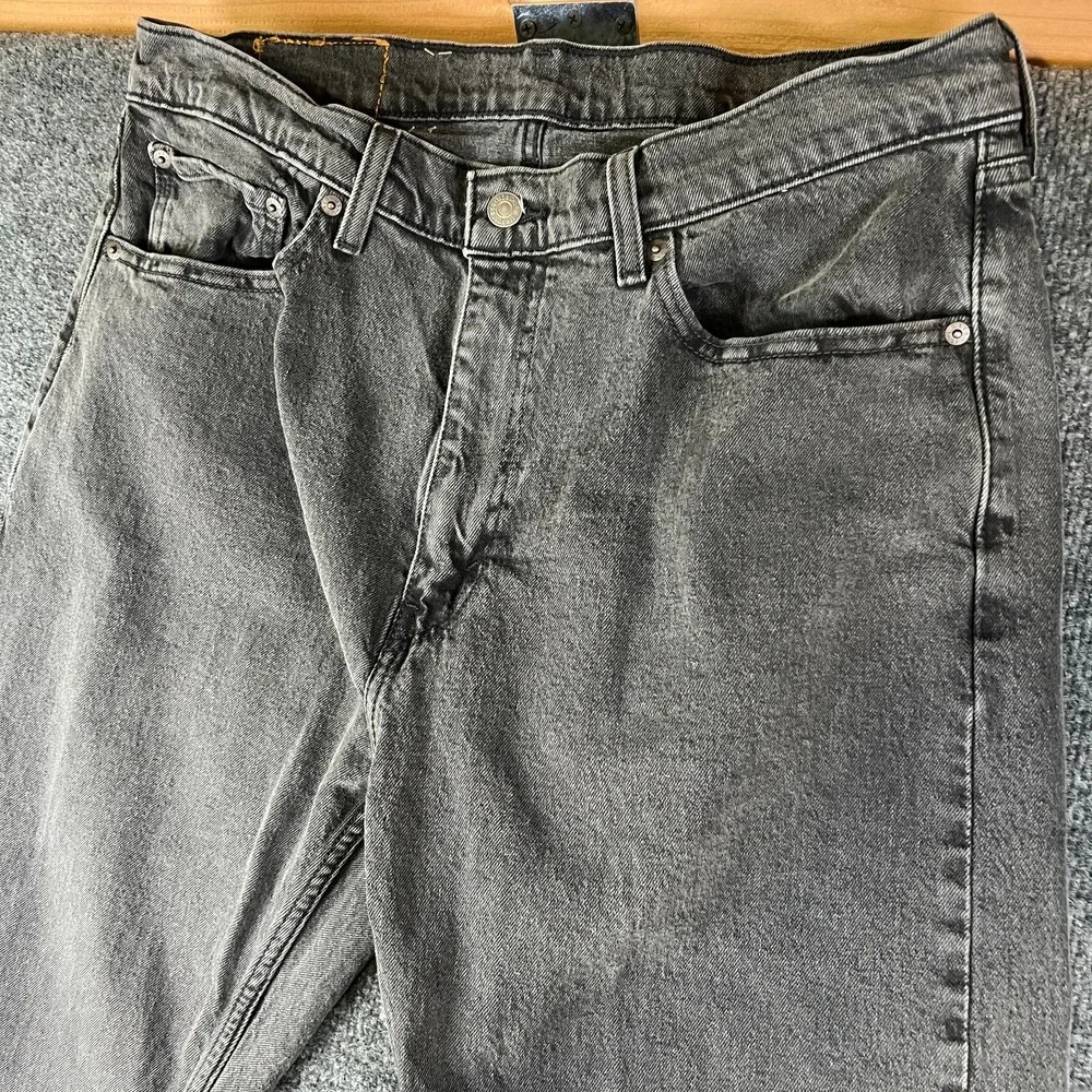 Levi's 505 Jeans Men 36x31.5 Gray Denim Cotton Mid Rise Regular Fit Straight Leg